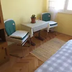 Neva Split