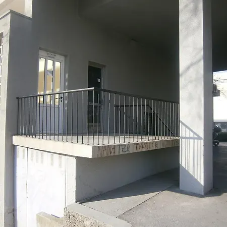 Lejlighed Neva Split